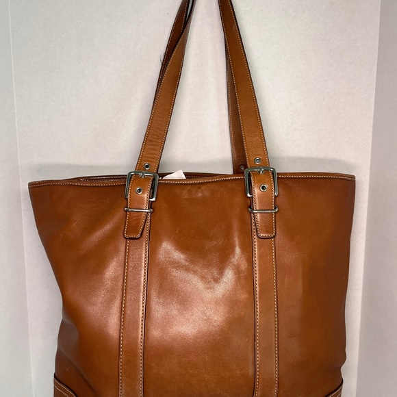 COACH Vintage Leather 2way Tote Camel Coach Elegant Brown Leather 